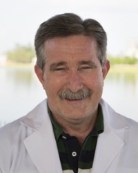 Dr. Doyle Wade Huey, MD